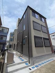 日暮里・舎人ライナー西新井大師西駅まで徒歩4分