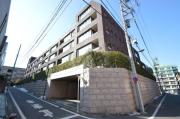 ＪＲ総武線（各駅停車）信濃町駅まで徒歩6分