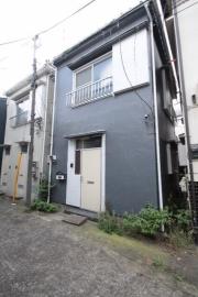 西武新宿線都立家政駅まで徒歩2分