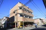 ブルーライン吉野町駅まで徒歩8分