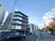 アールズ・コート平岸