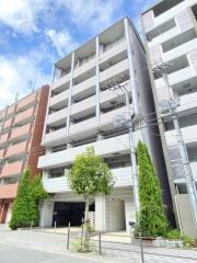地下鉄御堂筋線新大阪駅まで徒歩10分
