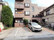 庭付 2面採光 角部屋 ロジマンエイト ND