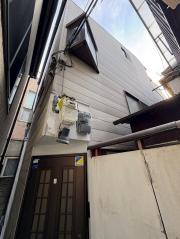 西京極東町貸家