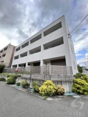 大阪モノレール彩都線彩都西駅まで徒歩18分