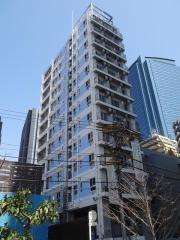 東京メトロ丸ノ内線西新宿駅まで徒歩8分