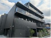 Log登戸station side