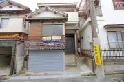 藤阪元町3丁目貸家