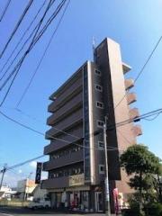 ヤマモトビル