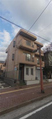 ONE FLAT GION