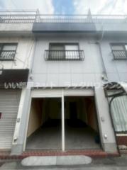 美井元町ガレージ付貸家