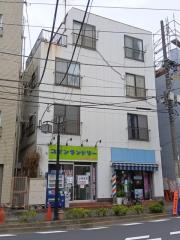東京メトロ丸ノ内線(方南町支線)中野新橋駅まで徒歩8分