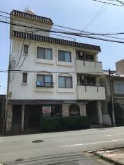 メゾン本町