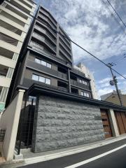 地下鉄東西線二条城前駅まで徒歩7分