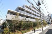 都営大江戸線中野坂上駅まで徒歩8分