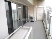 Green Gate Residence ガーデンウィングB
