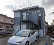 ＪＲ中央線八王子駅までバス約29分 徒歩4分
