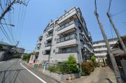 京王相模原線京王堀之内駅まで徒歩14分