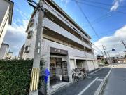 京阪本線萱島駅まで徒歩15分