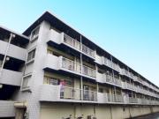 ＪＲ中央線立川駅までバス約21分 徒歩4分