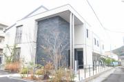 ＪＲ予讃線坂出駅まで徒歩14分