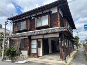 山本様泉町貸家