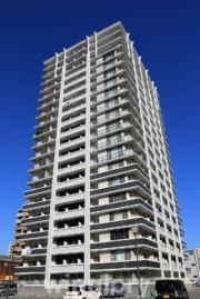 NO.72 HARBOR EAST TOWER