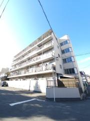 ＪＲおおさか東線ＪＲ淡路駅まで徒歩15分