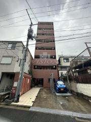 地下鉄御堂筋線江坂駅まで徒歩13分