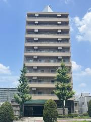 サン・東山公園イ-スト