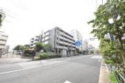 東急田園都市線三軒茶屋駅まで徒歩10分