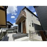 京王線聖蹟桜ヶ丘駅まで徒歩17分