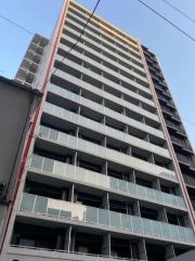 東京メトロ丸ノ内線新宿御苑前駅まで徒歩4分