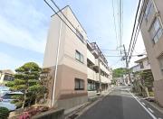 地下鉄西神・山手線大倉山駅まで徒歩10分