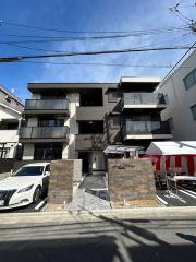 南海本線湊駅まで徒歩12分