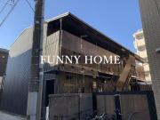 DK HOUSE