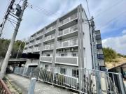 近鉄長野線富田林駅まで徒歩11分