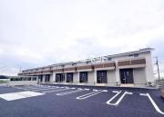 ＪＲ高崎線鴻巣駅までバス約13分 徒歩3分