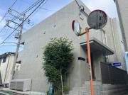 京王井の頭線下北沢駅まで徒歩10分