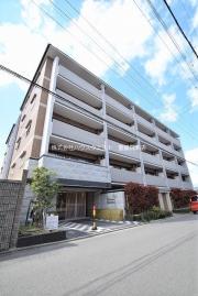 プレサンス京大前