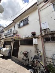 中道4丁目貸家 1
