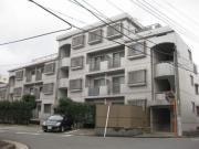小田急江ノ島線本鵠沼駅まで徒歩12分