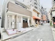 Deux Maisons AKABANE