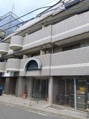 都電荒川線鬼子母神前駅まで徒歩6分