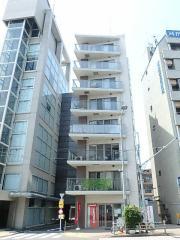 都営大江戸線国立競技場駅まで徒歩6分