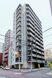 東京メトロ半蔵門線神保町駅まで徒歩4分