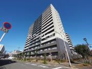 ＪＲおおさか東線城北公園通駅まで徒歩8分