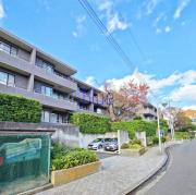 ホーフ横浜旭ヶ丘