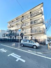 地下鉄名城線志賀本通駅まで徒歩4分