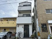 守口市日吉町2-12-3 3階建